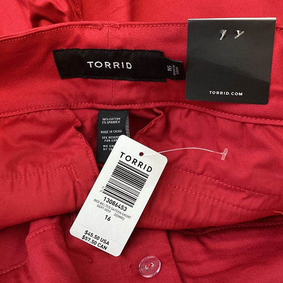 Torrid Plus Polyester Shorts - Red - Picture 5 of 5
